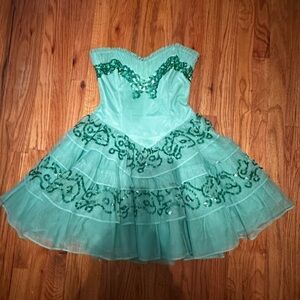 Betsy Johnson sea foam green size 4 dress